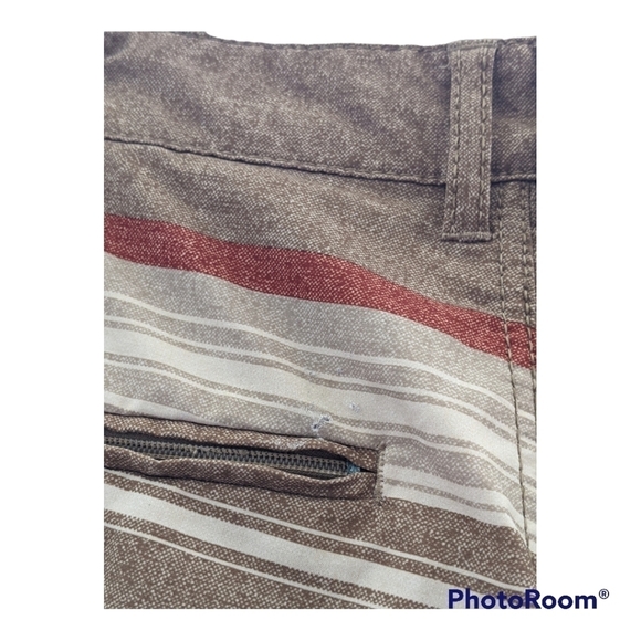 BILLABONG striped mens hybrid swim shorts, size 31 waist - Picture 5 of 6